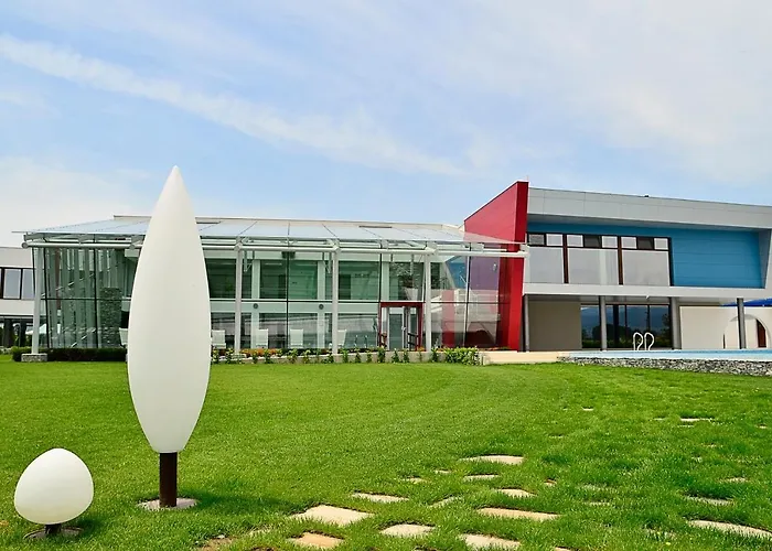 Uva Nestum Wine & 5* Gotse Delchev